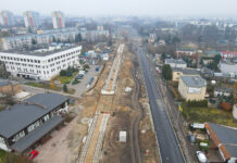 Po pół roku torowiska coraz więcej